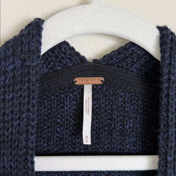 Free People High Hopes Blue Black Open Front Cardigan Size Medium Oversized - Picture 2 of 7